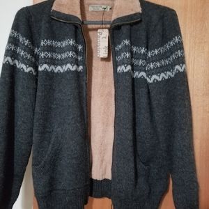 Applace sweater
